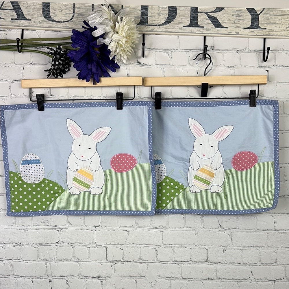 POTTERY BARN Kids Set of 2 Spring Easter Bunny Placemats